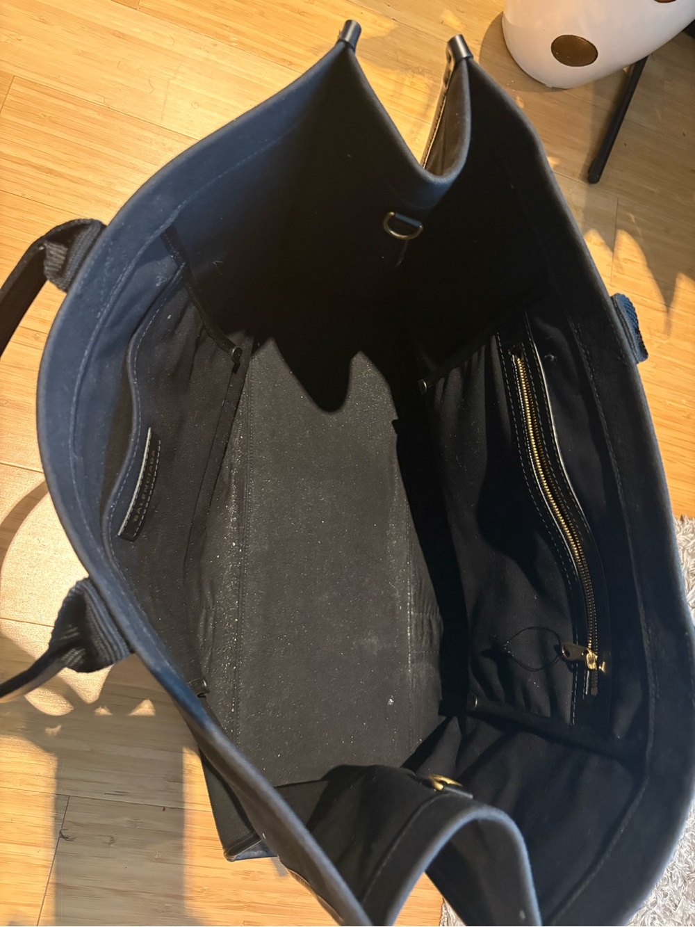 Balenciaga Black Canvas Messenger Bag with Logo Patch - Picture 6 of 6